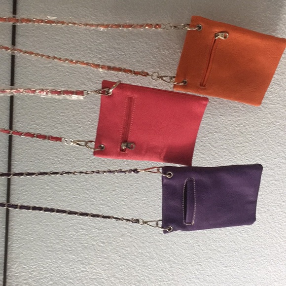 The Classic Chic Bag - Picture 3 of 3